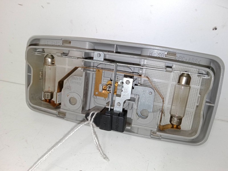 Recambio de luz interior delantera para mitsubishi carisma (da_) 1.6 (da1a) referencia OEM IAM   