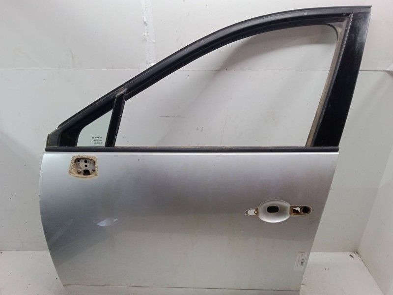 Recambio de puerta delantera izquierda para renault grand scénic iii (jz0/1_) 1.5 dci referencia OEM IAM   
