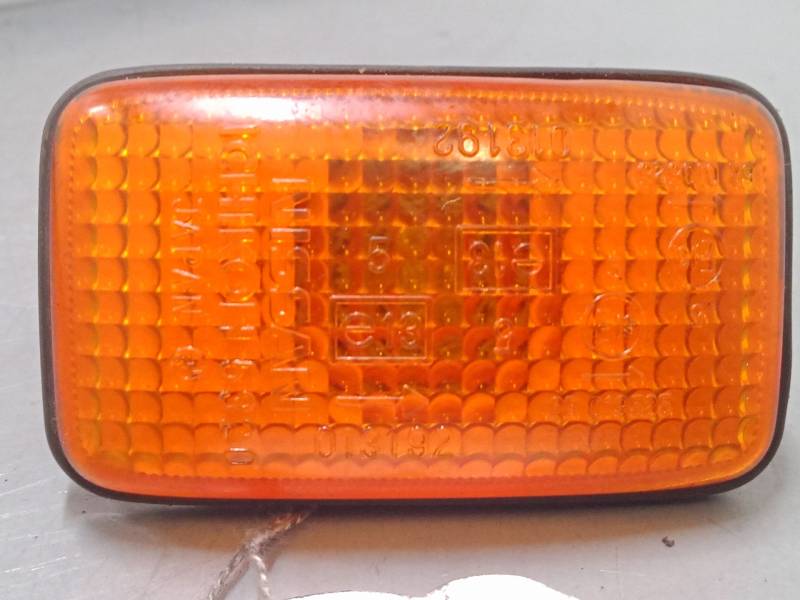 INTERMITENTE DELANTERO IZQUIERDO 