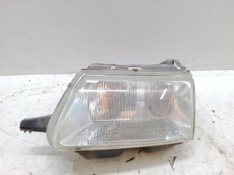 Recambio de faro izquierdo para citroën saxo (s0, s1) 1.1 x, sx referencia OEM IAM   