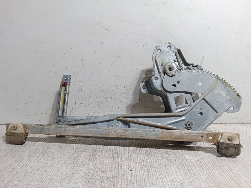 Recambio de elevalunas electrico delantero derecho para honda cr-v i (rd) 2.0 16v 4wd (rd1, rd3) referencia OEM IAM   