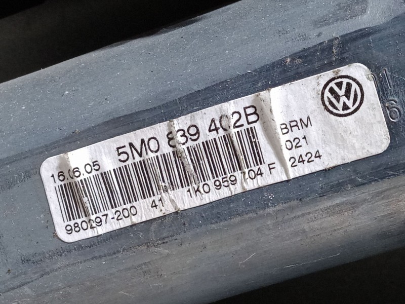 Recambio de elevalunas electrico trasero derecho para volkswagen golf plus v (5m1, 521) 1.6 referencia OEM IAM 5M0839402B  