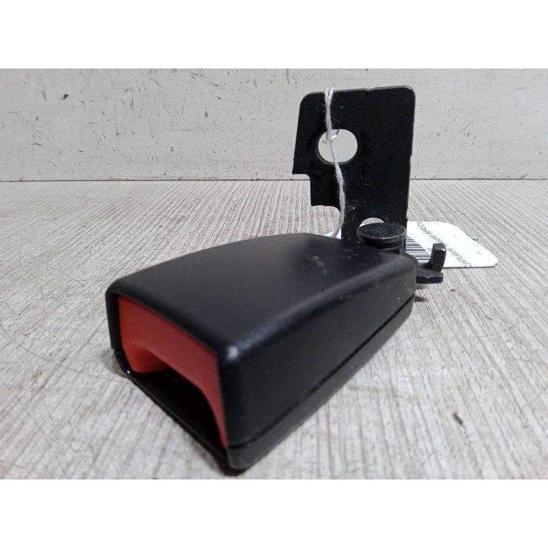 Recambio de anclaje cinturon trasero derecho para opel corsa d furgoneta/hatchback (s07) 1.2 (l08) referencia OEM IAM   