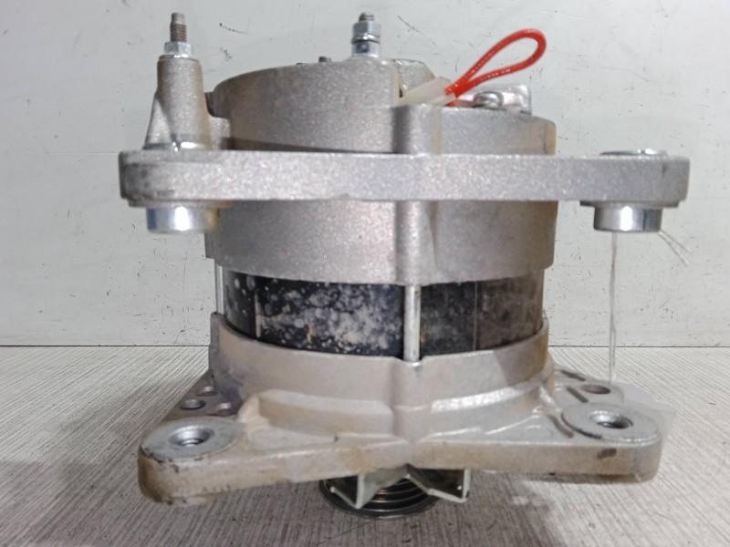 Recambio de alternador para skoda felicia i (6u1) 1.3 referencia OEM IAM    Recambio de alternador para skoda felicia i (6u1) 1.3 referencia OEM IAM