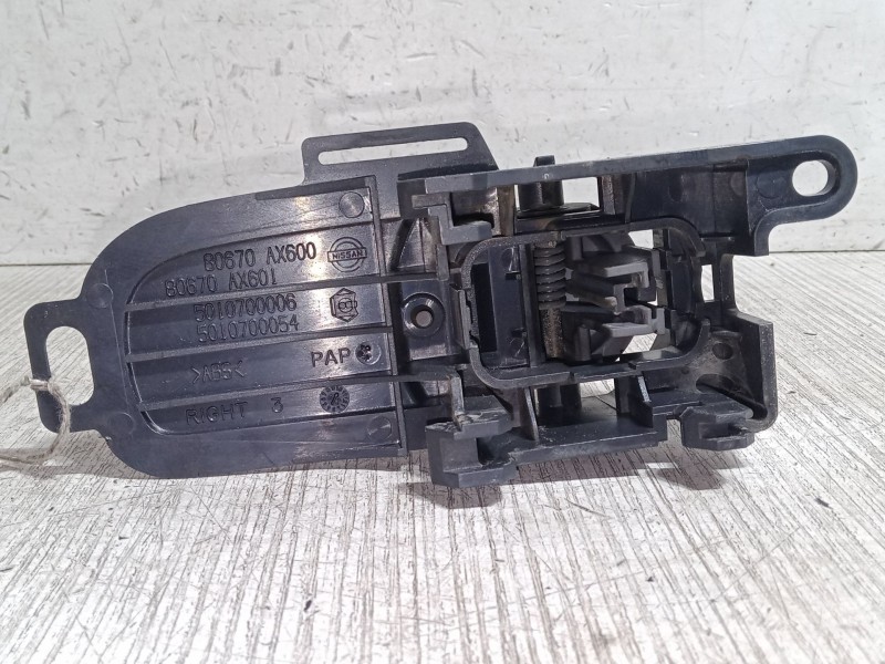 Recambio de maneta interior puerta delantera derecha para nissan micra iii (k12) 1.2 16v referencia OEM IAM   