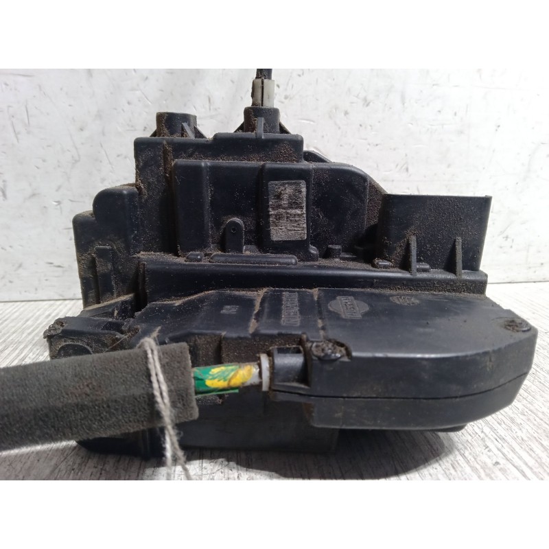 Recambio de cerradura puerta delantera derecha para nissan micra iii (k12) 1.2 16v referencia OEM IAM   