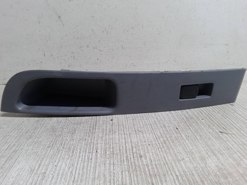 Recambio de mando elevalunas delantero derecho para nissan micra iii (k12) 1.2 16v referencia OEM IAM   
