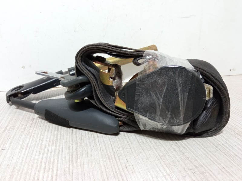 Recambio de cinturon con pretensor delantero izquierdo para renault laguna ii (bg0/1_) 1.9 dci (bg1a, bg1w, bg0g) referencia OEM