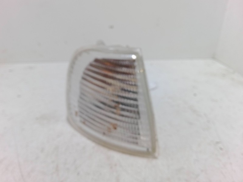 Recambio de intermitente delantero derecho para seat ibiza ii (6k1) 1.4 i referencia OEM IAM 67735565  