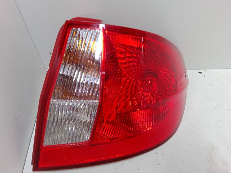 Recambio de piloto trasero derecho para hyundai getz (tb) 1.5 crdi referencia OEM IAM   