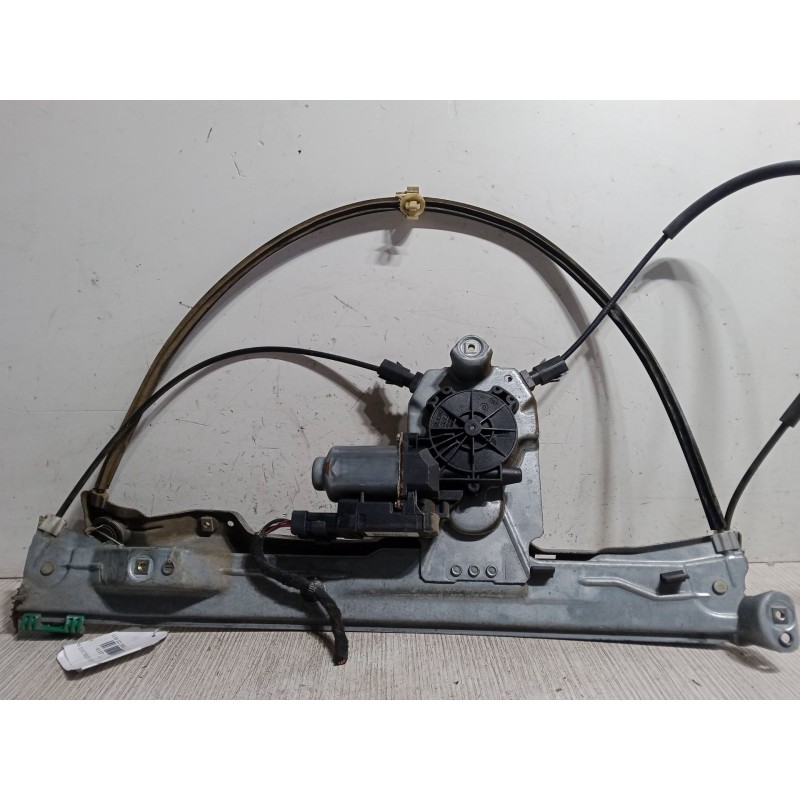 Recambio de elevalunas electrico delantero izquierdo para renault clio iii (br0/1, cr0/1) 1.5 dci (br0h, cr0h, cr1s, br1s) refer