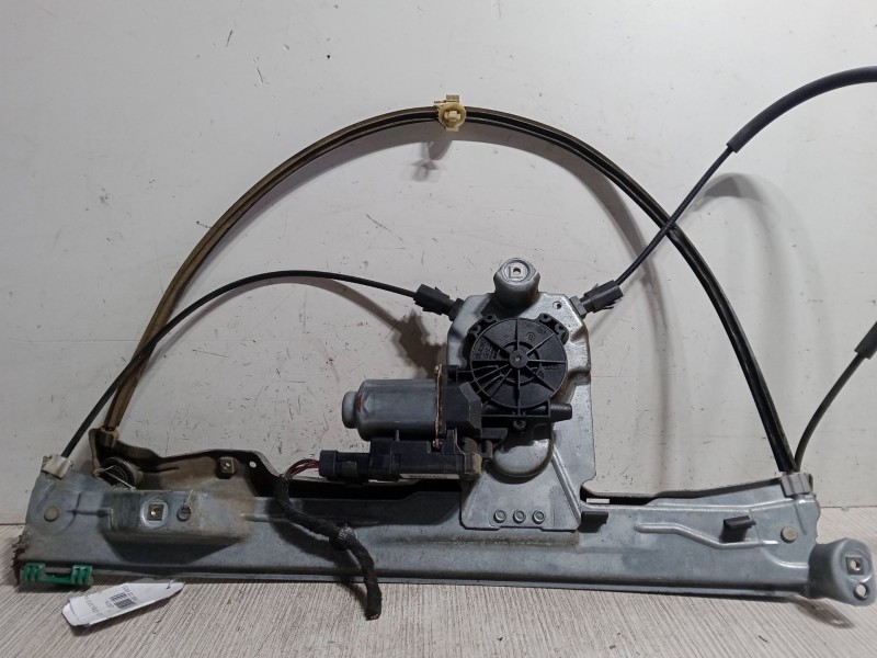 Recambio de elevalunas electrico delantero izquierdo para renault clio iii (br0/1, cr0/1) 1.5 dci (br0h, cr0h, cr1s, br1s) refer