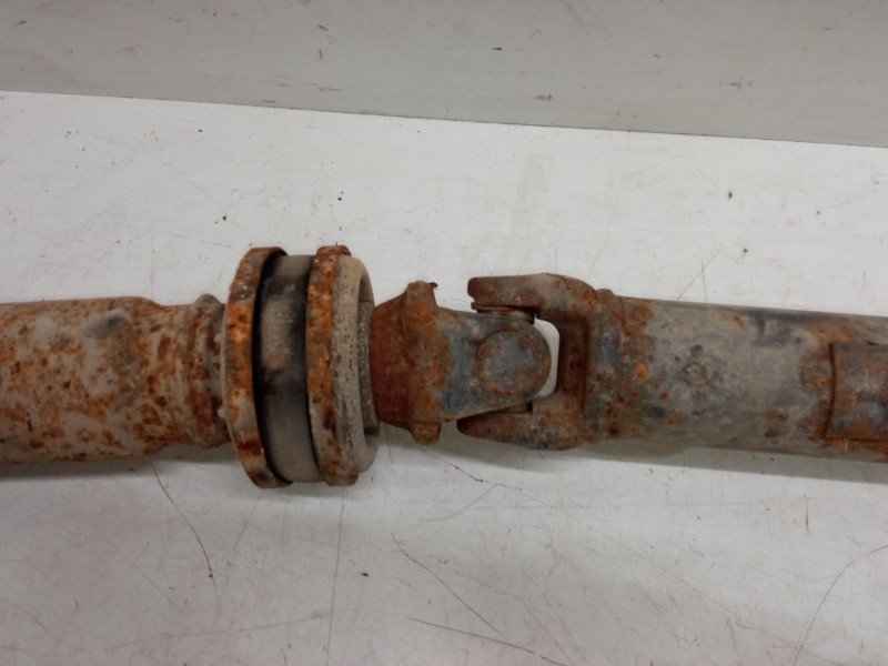 Recambio de transmision central para nissan pick up (d22) 2.5 d referencia OEM IAM   