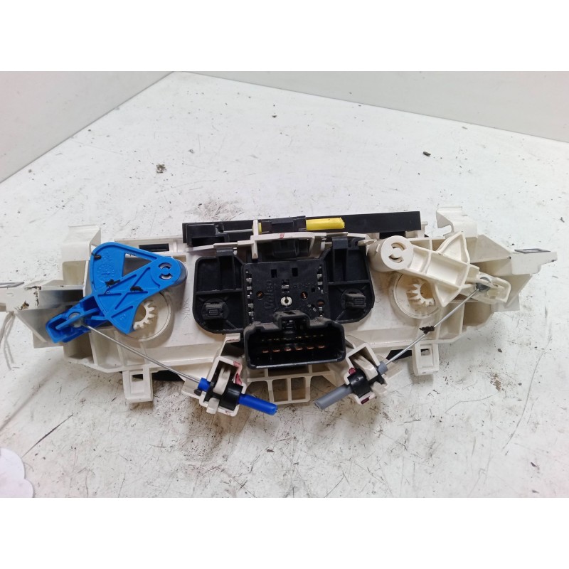 Recambio de mando climatizador para renault twingo ii (cn0_) 1.2 16v (cn04, cn0a, cn0b) referencia OEM IAM   