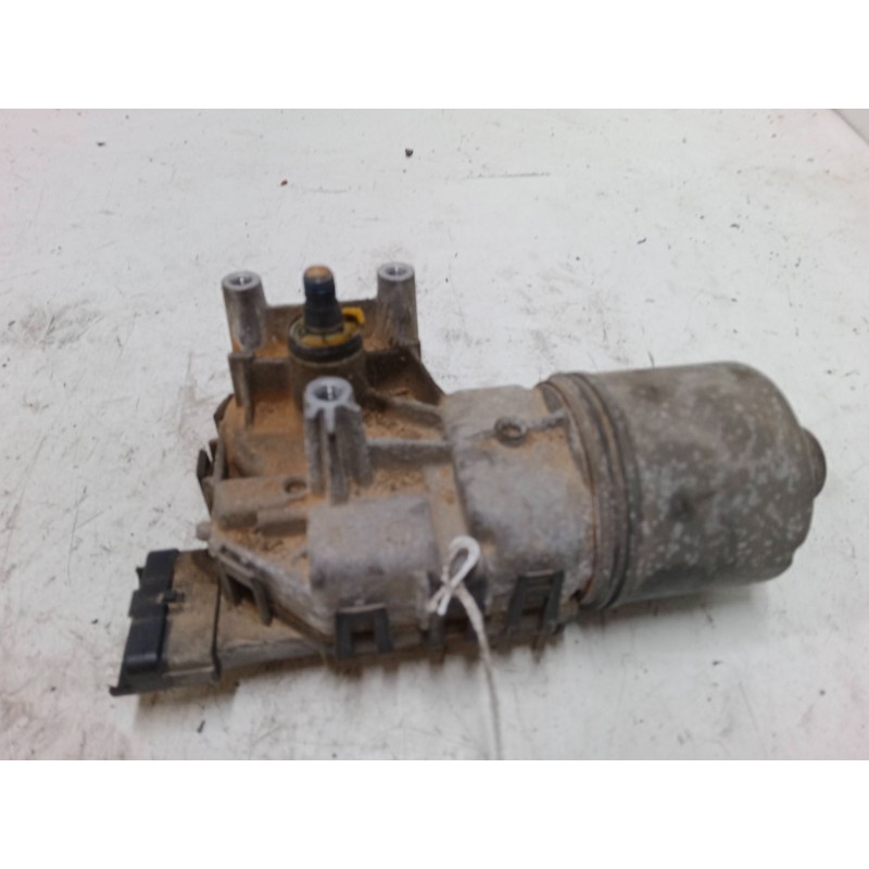 Recambio de motor limpia delantero para renault twingo ii (cn0_) 1.2 16v (cn04, cn0a, cn0b) referencia OEM IAM   