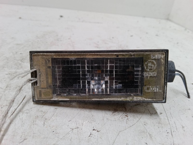 Recambio de piloto matricula para renault twingo ii (cn0_) 1.2 16v (cn04, cn0a, cn0b) referencia OEM IAM   