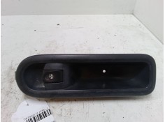 Recambio de mando elevalunas delantero derecho para renault twingo ii (cn0_) 1.2 16v (cn04, cn0a, cn0b) referencia OEM IAM   