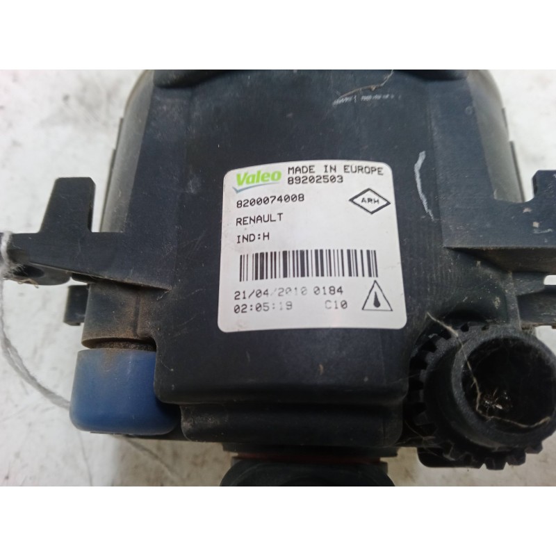 Recambio de faro antiniebla derecho para renault twingo ii (cn0_) 1.2 16v (cn04, cn0a, cn0b) referencia OEM IAM 8200074008  