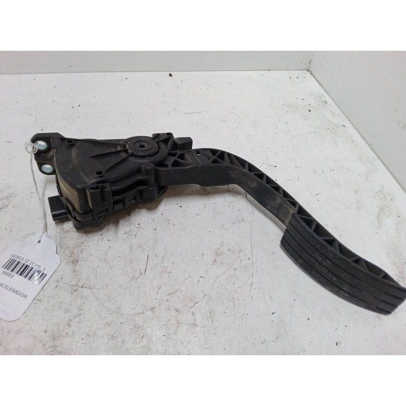 Recambio de pedal acelerador para renault twingo ii (cn0_) 1.2 16v (cn04, cn0a, cn0b) referencia OEM IAM 8200426241E  