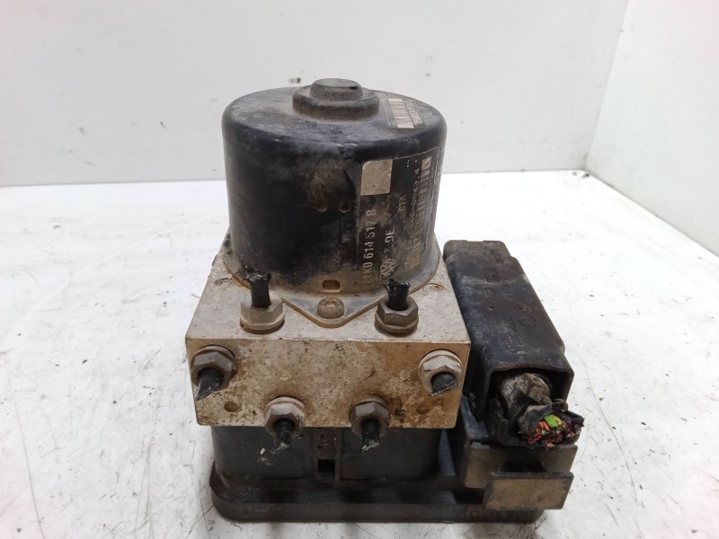 Recambio de abs para volkswagen touran (1t1, 1t2) 1.6 fsi referencia OEM IAM 1K0614517B  