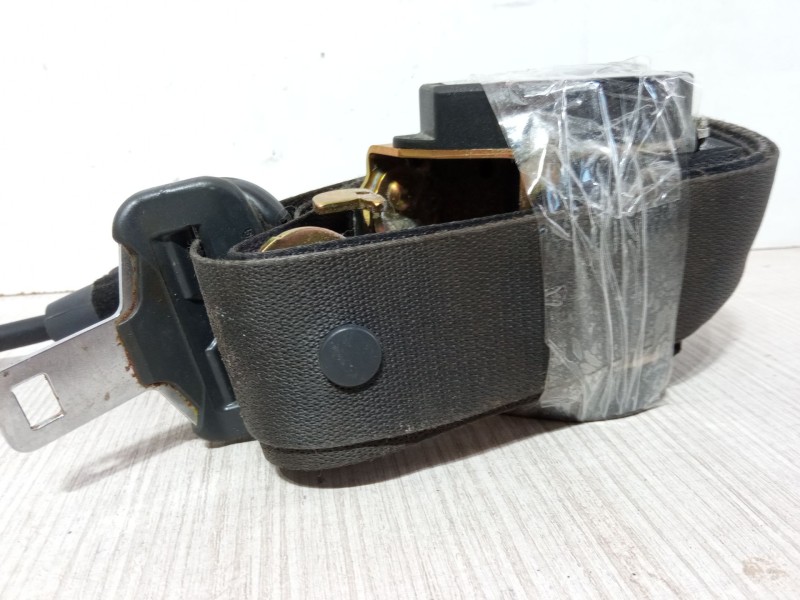 Recambio de cinturon con pretensor delantero izquierdo para renault laguna ii (bg0/1_) 1.9 dci (bg1a, bg1w, bg0g) referencia OEM