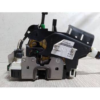 CERRADURA PUERTA DELANTERA IZQUIERDA A1727600140 