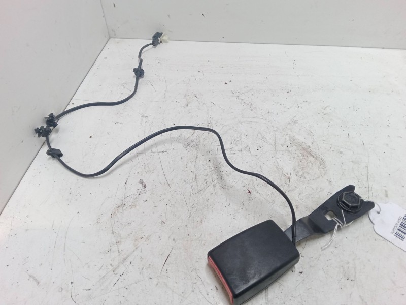 Recambio de anclaje cinturon delantero izquierdo para smart forfour (454) 1.1 (454.033) referencia OEM IAM   