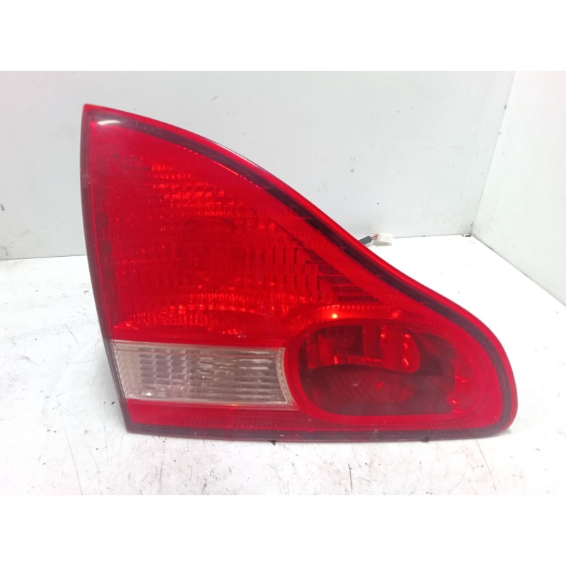 Recambio de piloto trasero porton izquierdo para toyota avensis (_t22_) 2.0 d-4d (cdt220) referencia OEM IAM   