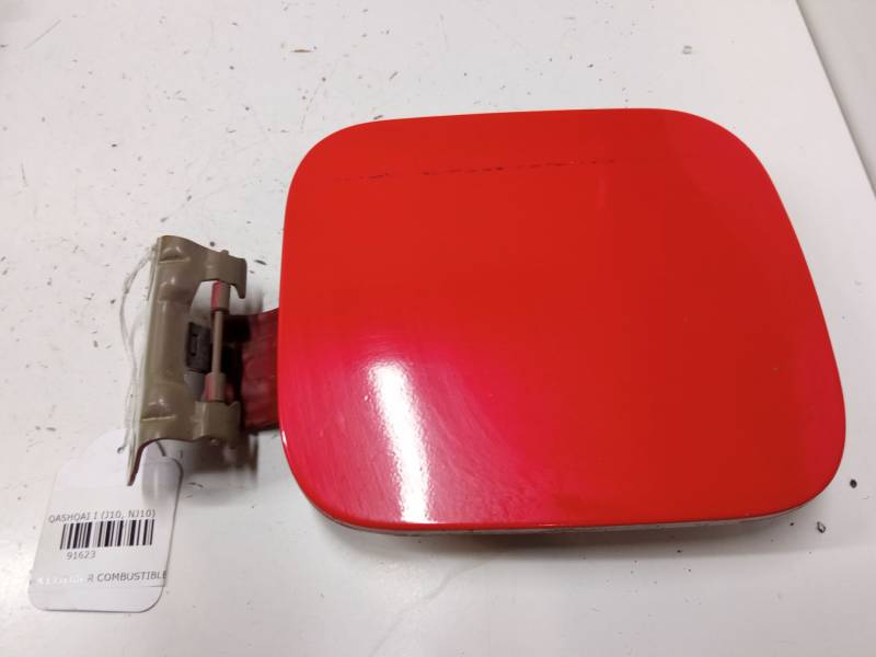 TAPA EXTERIOR COMBUSTIBLE 
