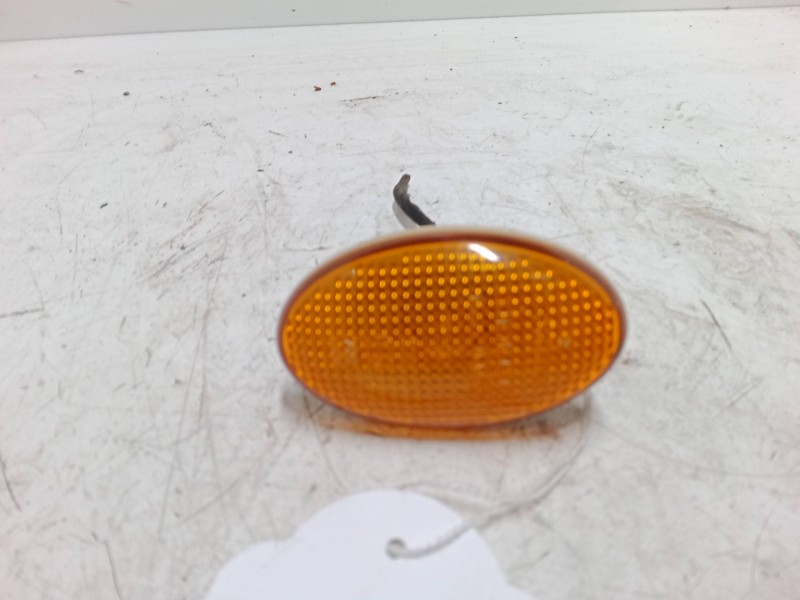 Recambio de intermitente lateral izquierdo para micro compact car smart referencia OEM IAM   
