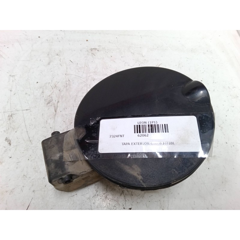 Recambio de tapa exterior combustible para seat leon (1p1) 1.6 referencia OEM IAM   