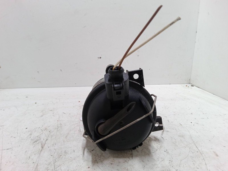 Recambio de faro antiniebla derecho para seat leon (1p1) 1.6 referencia OEM IAM   