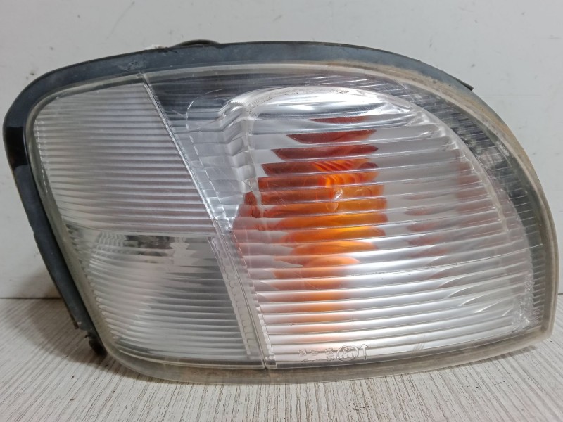 Recambio de intermitente delantero izquierdo para nissan pick up (d22) 2.5 d referencia OEM IAM   