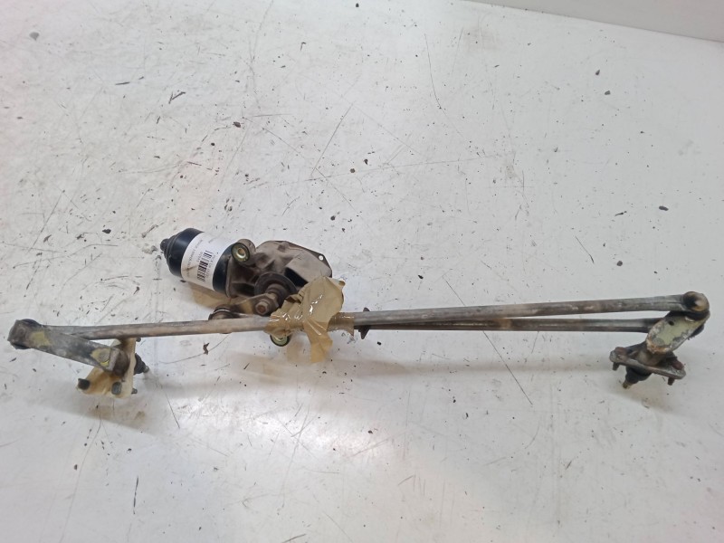 Recambio de motor limpia delantero para nissan pick up (d22) 2.5 td 4wd referencia OEM IAM   