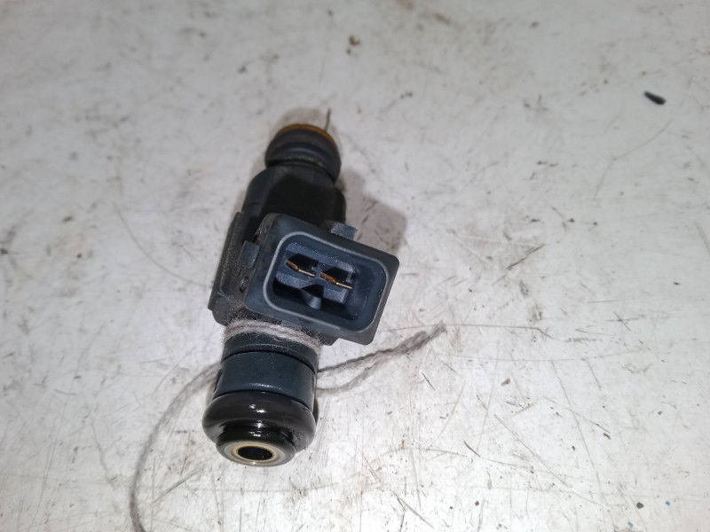 Recambio de inyector para opel corsa c (x01) 1.2 (f08, f68) referencia OEM IAM   