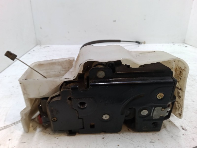 Recambio de cerradura puerta delantera derecha para volkswagen touran (1t1, 1t2) 1.6 fsi referencia OEM IAM   