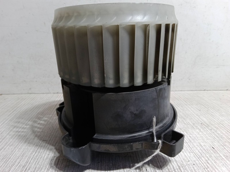 Recambio de motor calefaccion para smart forfour (454) 1.5 cdi (454.000) referencia OEM IAM   