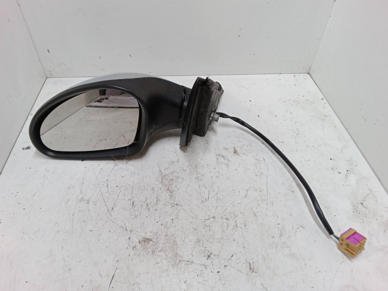 Recambio de retrovisor electrico izquierdo para seat ibiza iii (6l1) 1.9 tdi referencia OEM IAM   