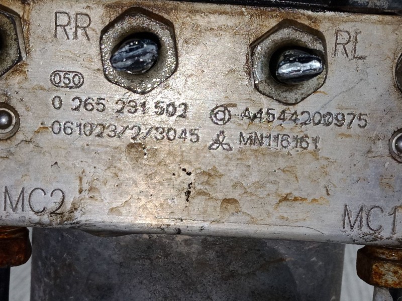 Recambio de abs para mitsubishi colt vi (z3_a, z2_a) 1.3 (z21a) referencia OEM IAM A4544200975  0265231502