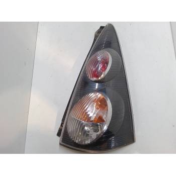 PILOTO TRASERO DERECHO 815500H060 