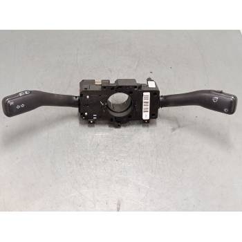 MANDO LUCES 4B0953503E 213209412303 