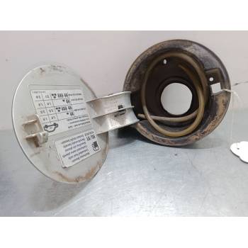 TAPA EXTERIOR COMBUSTIBLE 