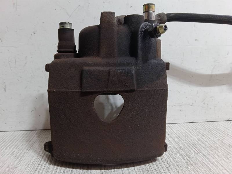 PINZA FRENO DELANTERA IZQUIERDA 