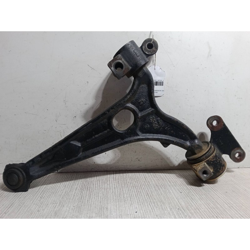 Recambio de brazo suspension superior delantero derecho para peugeot expert tepee (vf3x_) 2.0 hdi 120 referencia OEM IAM   