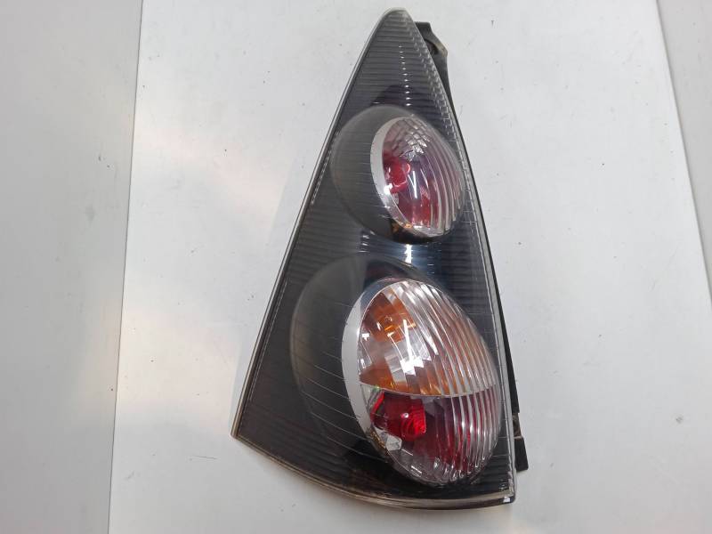 PILOTO TRASERO IZQUIERDO 815600H060 