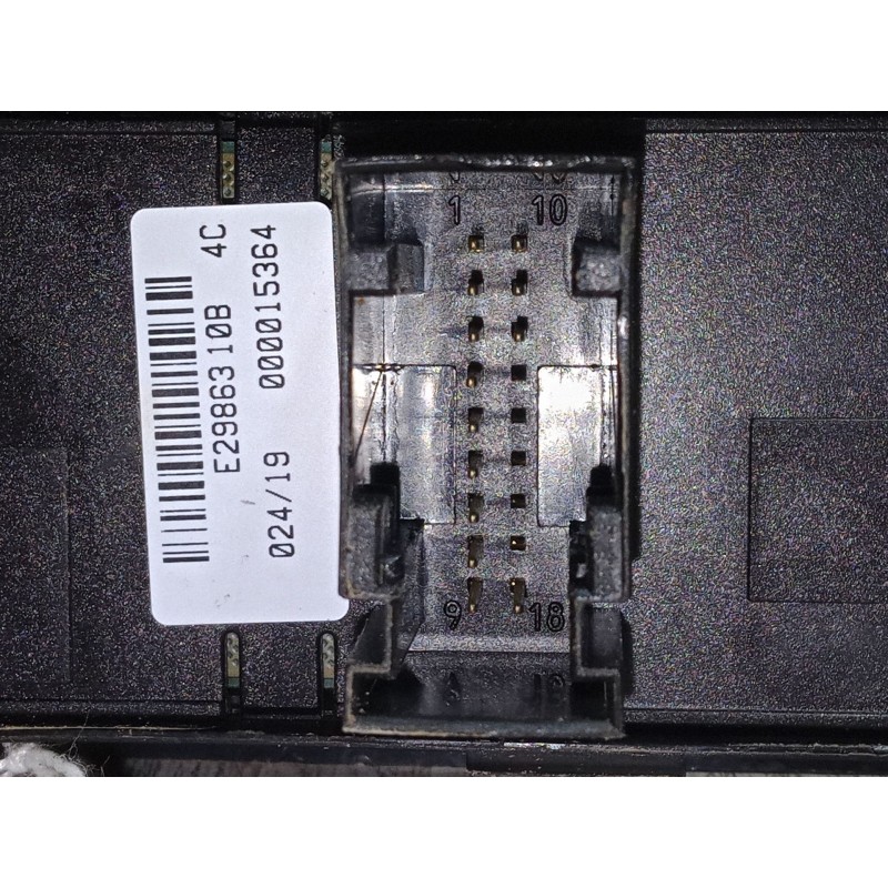 Recambio de mando elevalunas delantero izquierdo para peugeot expert tepee (vf3x_) 2.0 hdi 120 referencia OEM IAM E2986310B4C  