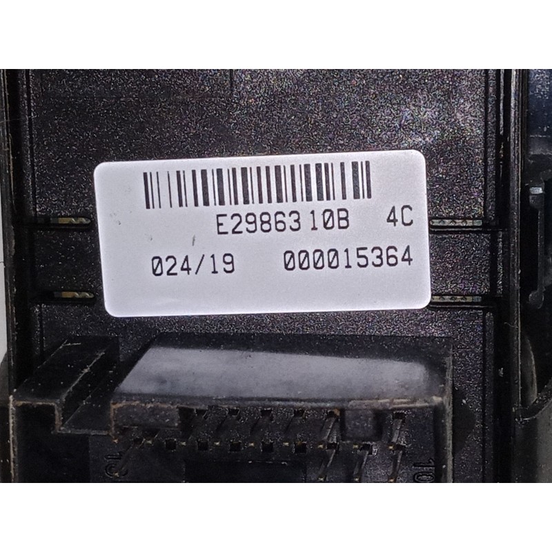 Recambio de mando elevalunas delantero izquierdo para peugeot expert tepee (vf3x_) 2.0 hdi 120 referencia OEM IAM E2986310B4C  