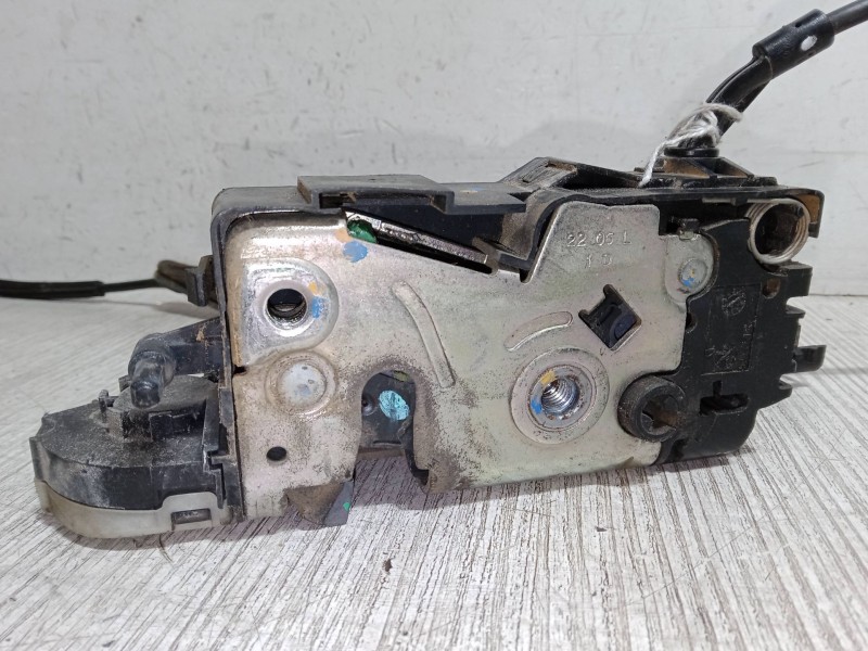 Recambio de cerradura puerta delantera derecha para peugeot 207/207+ (wa_, wc_) 1.4 referencia OEM IAM   