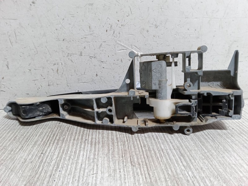 Recambio de maneta exterior puerta delantera derecha para peugeot expert tepee (vf3x_) 2.0 hdi 120 referencia OEM IAM   
