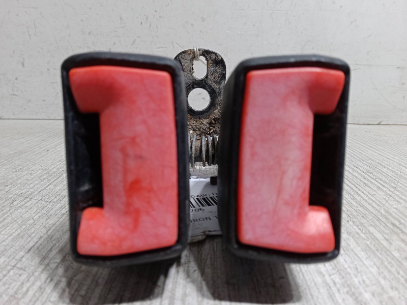 Recambio de anclaje cinturon trasero derecho para ford focus i (daw, dbw) 2.0 16v referencia OEM IAM   